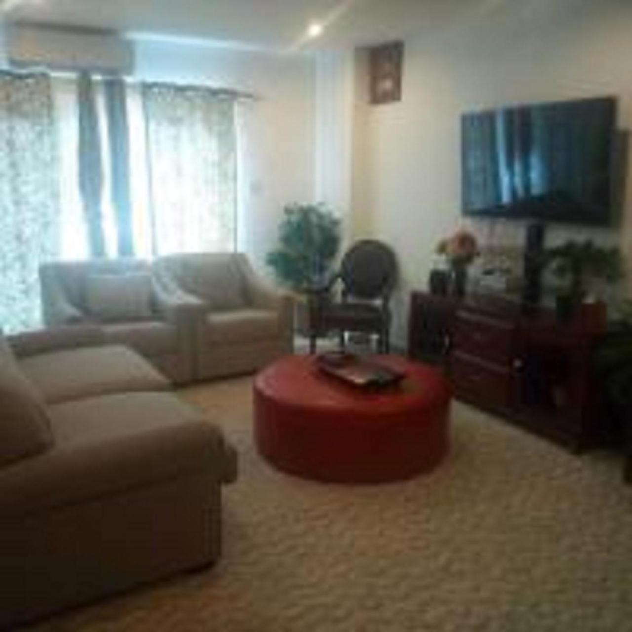 Doc'S Suite Accra Exterior photo